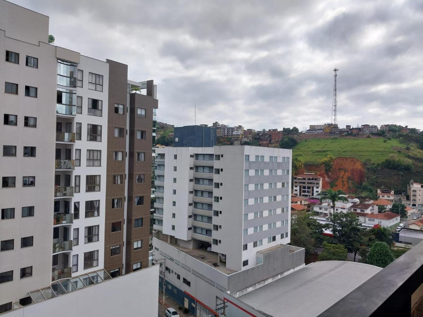 Apartamento Luxo No Centro Ubá Kültér fotó