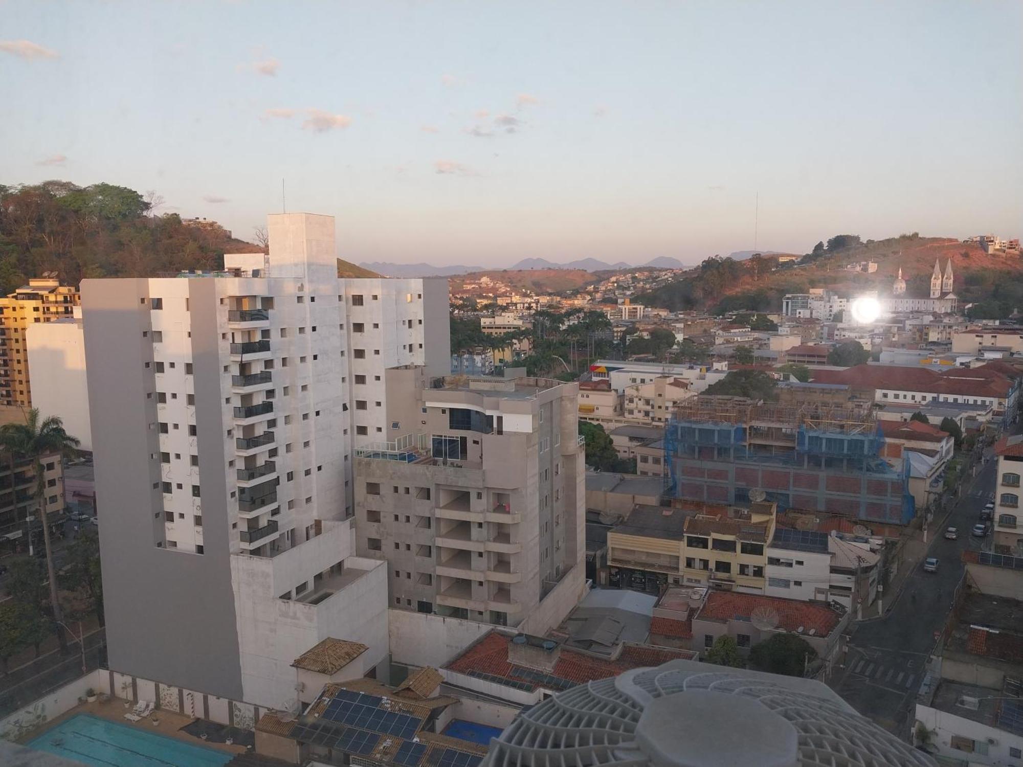Apartamento Luxo No Centro Ubá Szoba fotó